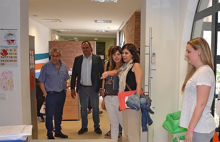 Marta Vilalta visita l'Oficina Jove de les Garrigues