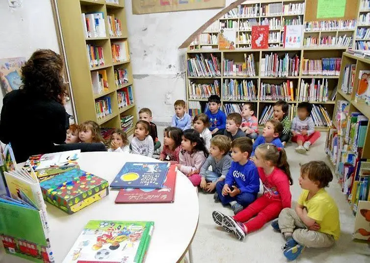 Activitats a la Biblioteca Berenguer de Bellvís