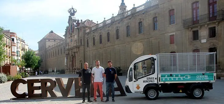 Presentació del nou vehicle elèctric de la Paeria de Cervera