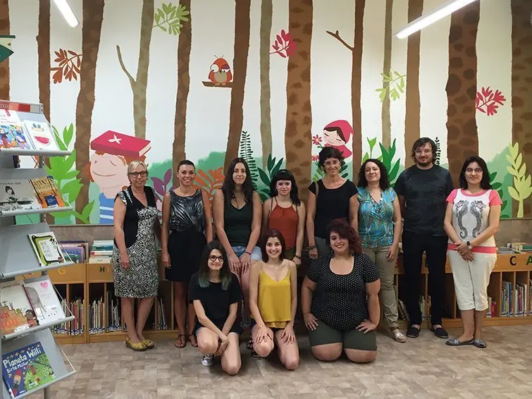 El mural que decora la Sala Infantil de la Biblioteca d'Alpicat