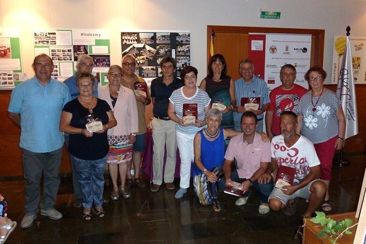 Els representants de les Agrupacions del PLa d'Urgell en l'exposició