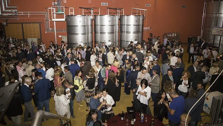 La tempesta va obligar a celebrar la festa en l&#39;interior del celler