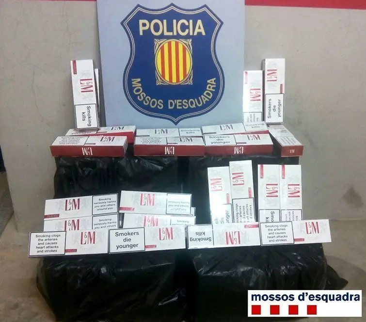 Imatge del tabac intervingut pels Mossos d'Esquadra. Imatge del 25 de novembre del 2016. (Horitzontal)