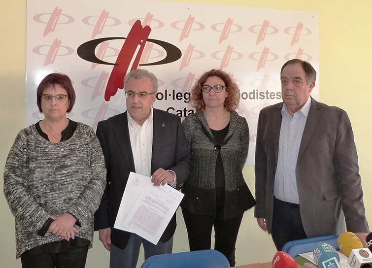 Roda de premsa de l’alcalde de les Borges acompanyat de diversos regidors 1