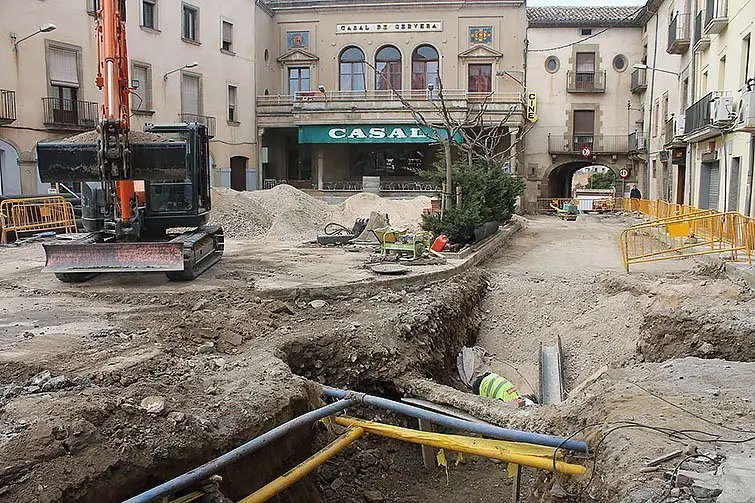 Cervera inici obres carrer Santa Anna i plaça Sant Miquel 2 inerior