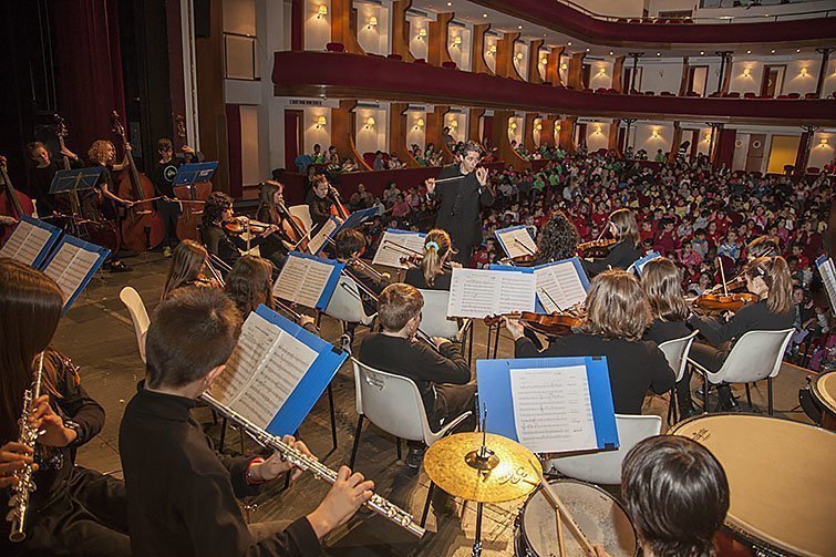 L'orquestra infantil de l'Escola Municipal de Música de Mollerussa