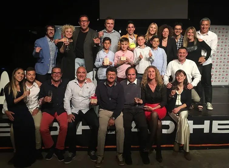 Guardonats en la Gala del tennis lleidatà en la Llotja de Lleida