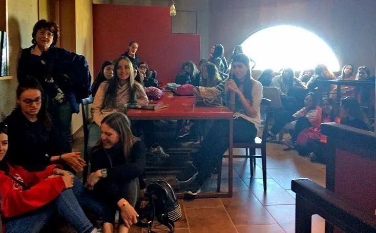 Els estudiants de magisteri visiten el Celler mas Blanch i Jové