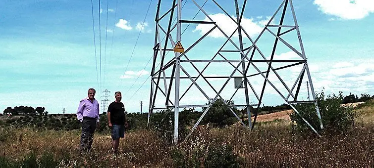 L&#39;alcalde i el regidor han visitat la línia elèctrica que va de Borges a Cervià.