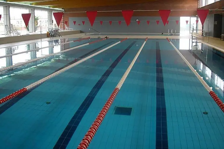 Imatge de les instal·lacions de les piscines de Cervera