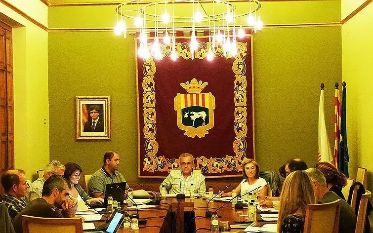 Fotografia d'arxiu d'un Ple a les Borges Blanques inteiror