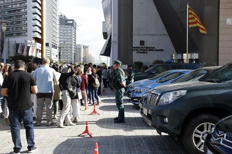 Agents de la Guàrdia Civil al Departament de Treball, Afers Socials i Famílies