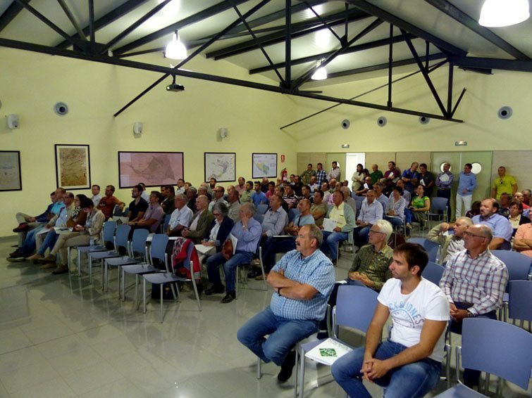 Participants en a la XVI Jornada Tècnica de Boví de Carn