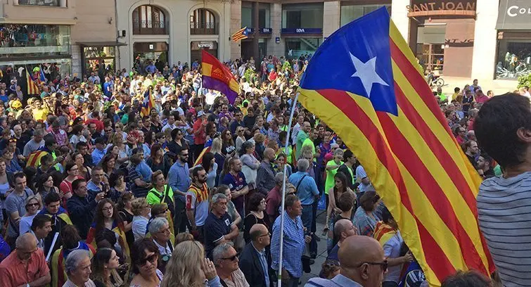 Entitats de tots tipus del territori es reuneixen a la plaça Sant Joan de Lleida