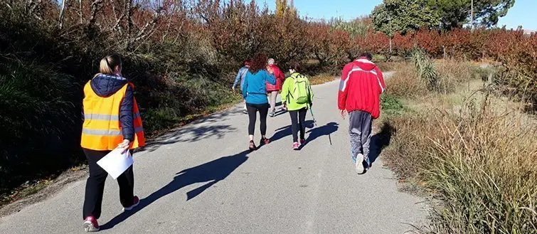 Més d'un centenar de participants en la Caminada per la Salut Mental