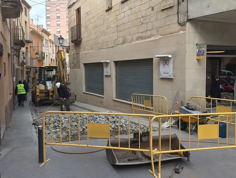 Els treballs d'arranjament del carrer Concepció Soler de les Borges