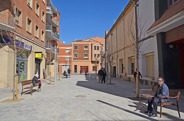 Mollerussa obre als vianants el carrer Ciutat de Lleida Interior