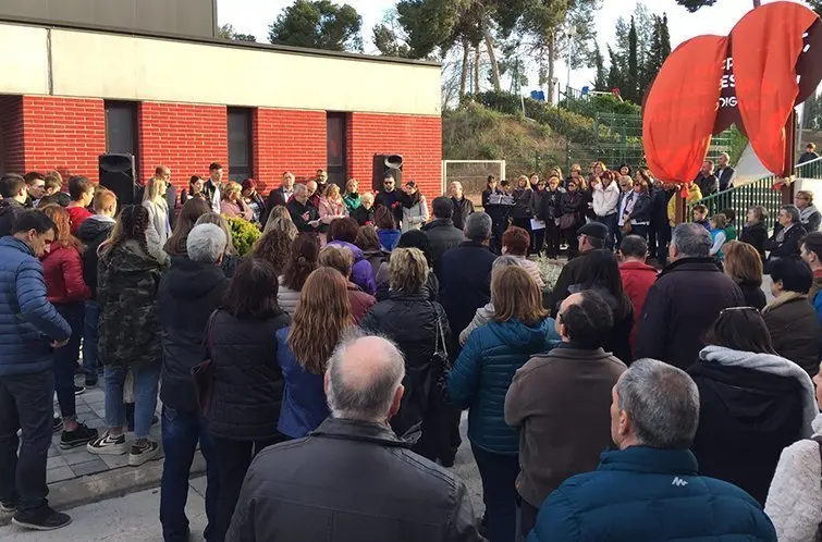 L'alcalde de les Borges, Enric Mir, fent el Parlament inaugural de l'Espai ludicoesportiu Marc Roig Farrús