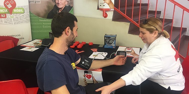 Estand d&#39;informació a Creu Roja Lleida pel Dia Mundial de la Salut