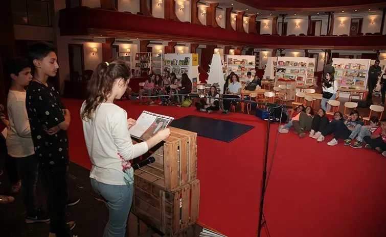 Lectura en veu alta amb Mirada de dona, en el Saló del Llibre Infantil i Juvenil