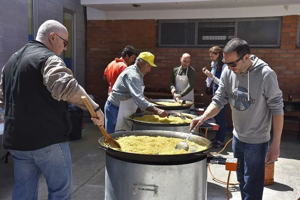 Preparant el dinar II Aniversari de la Penya Blaugrana Sidamon