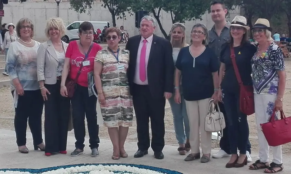 Rosalia Carnicé i Teresa Grañó visiten la Trobada de Puntaires de l'Arboç