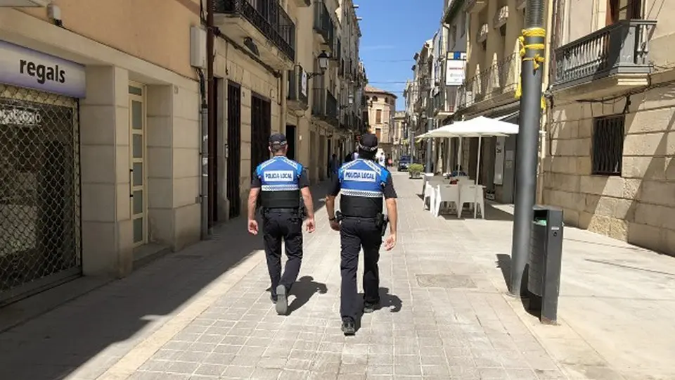 La Policia Local de les Borges patrullant per la ciutat