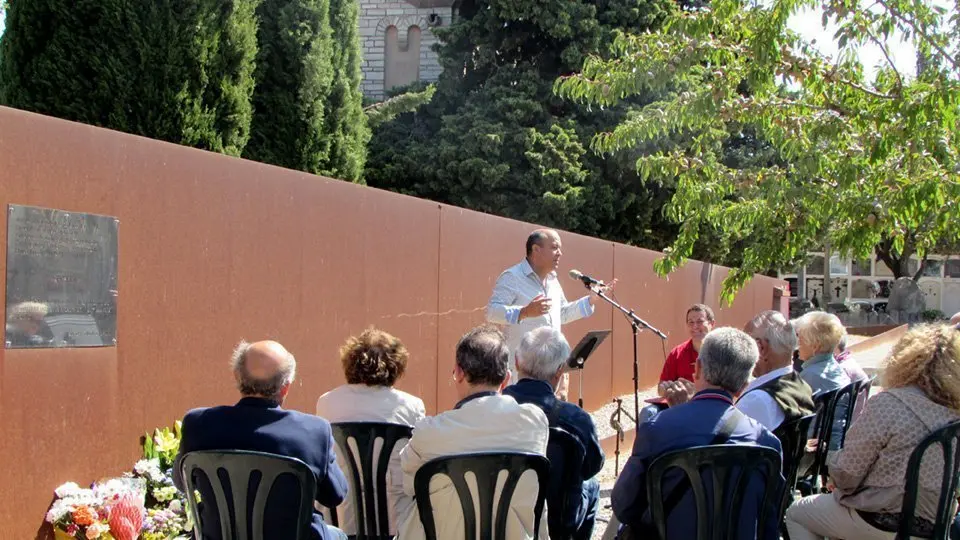 Acte en la fossa comuna del cementiri Cervera del 2017