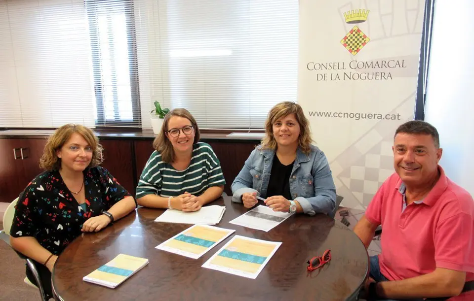 Responsables d'ASPID i el Consell Comarcal de la Noguera