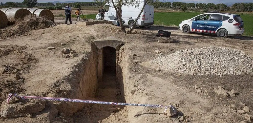 Bunquer en el que s'han trobat les granades 1