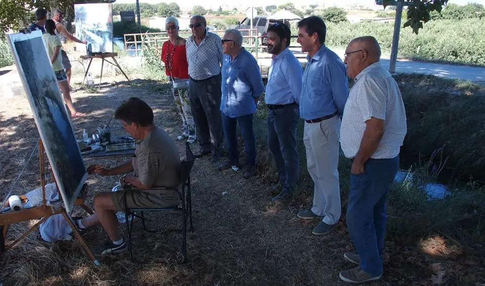 El Jurat recorre els diferents espais on treballen els artistes