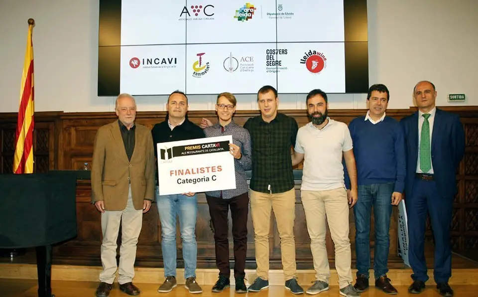 Els representatnts dels restaurants guanyadors dels Premis Cartaví 2018 2