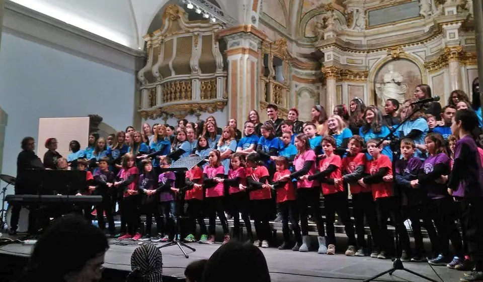 La Coral infantil Nova Cervera i el Cor Juvenil del Patronat de Música d'Eivissa