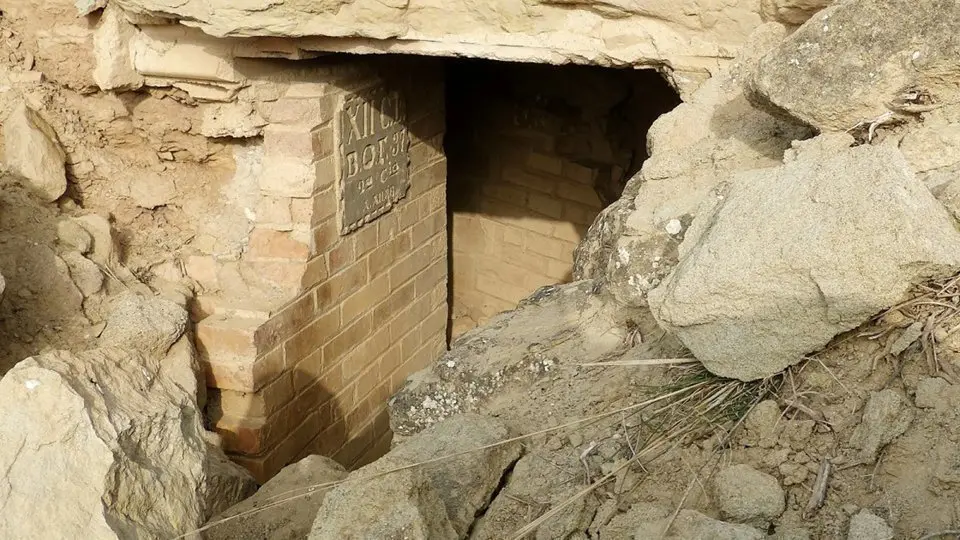 Búnquers del tossal de Moradilla dels Alamús