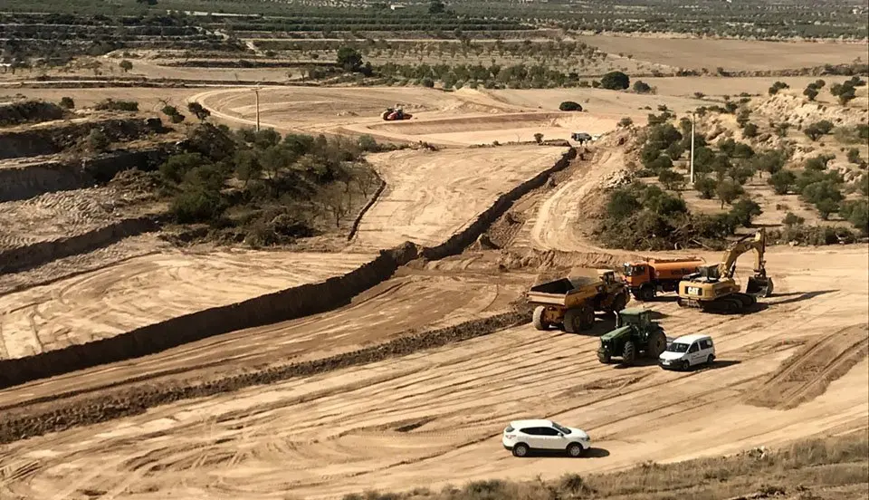 Obres ampliació abocador de les Borges Blanques