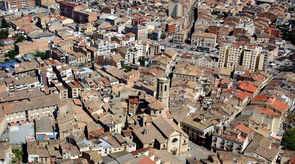 Vista general del nucli urbà de Tàrrega