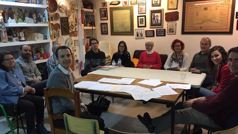 Reunió de la junta d’Acstell amb les colles sardanistes del campionat de la Terra Ferma