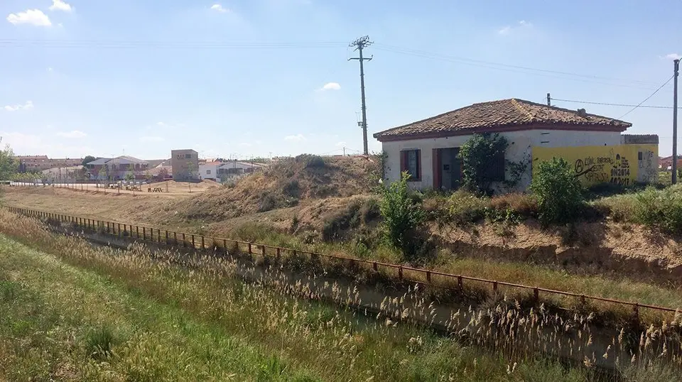 La Casa dels vigilants al Parc del Canal de Sidamon