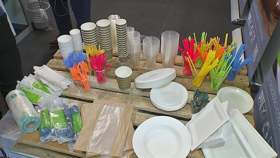 Envasos de plàstic d'un sol ús que es poden evitar