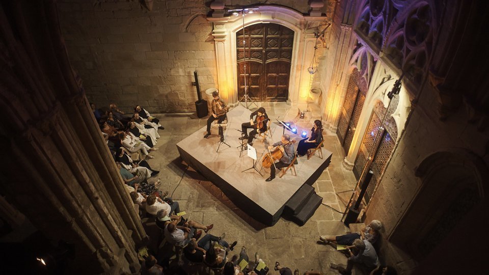 Concert Ars Trio al claustre del Monestir de Santa Maria de Vallbona - Foto: Paco Amate