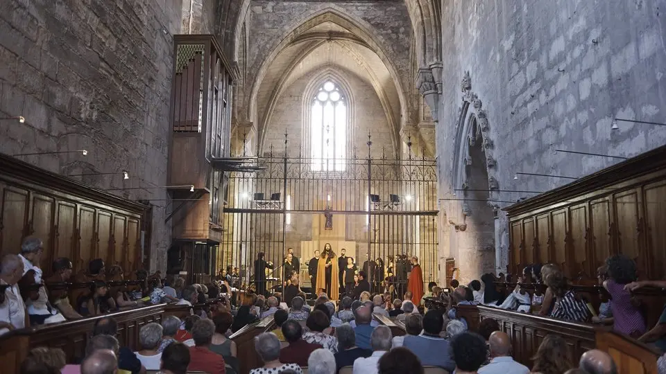 Cor de Cambra del Palau de la Música Catalana, amb el grup instrumental La Caravaggia