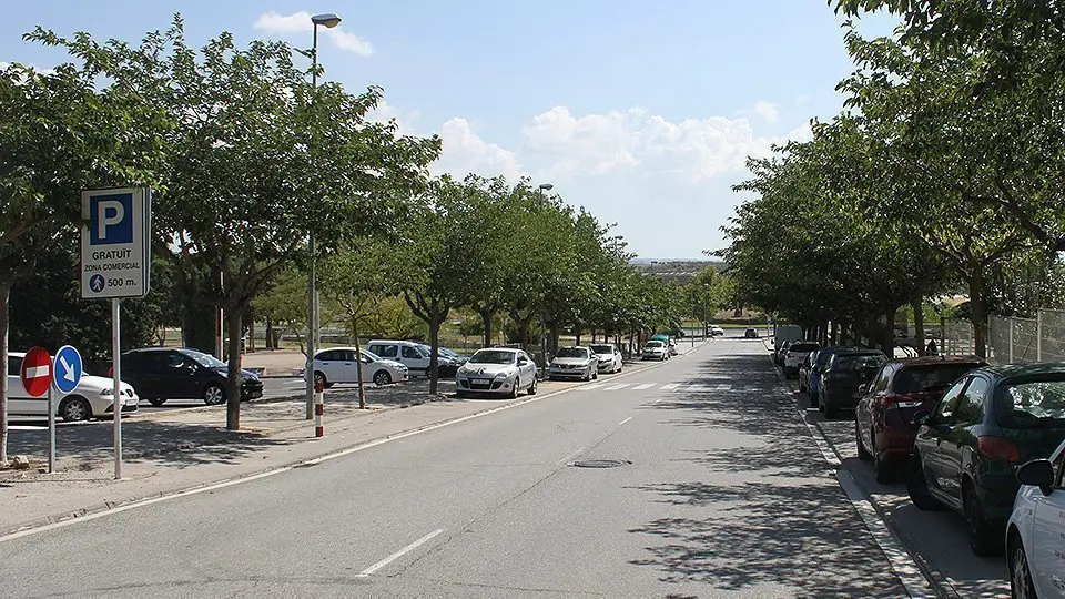 Avinguda de l'Onze de Setembre, a Tàrrega, on s'instal·laran bandes reductores de velocitat