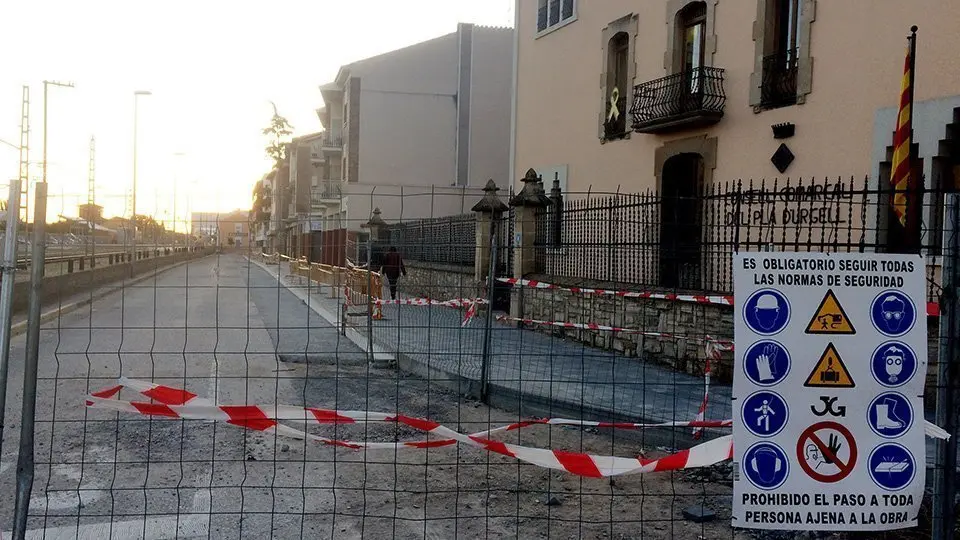 Les obres del carrer Prat de la Riba de Mollerussa esperen autorització