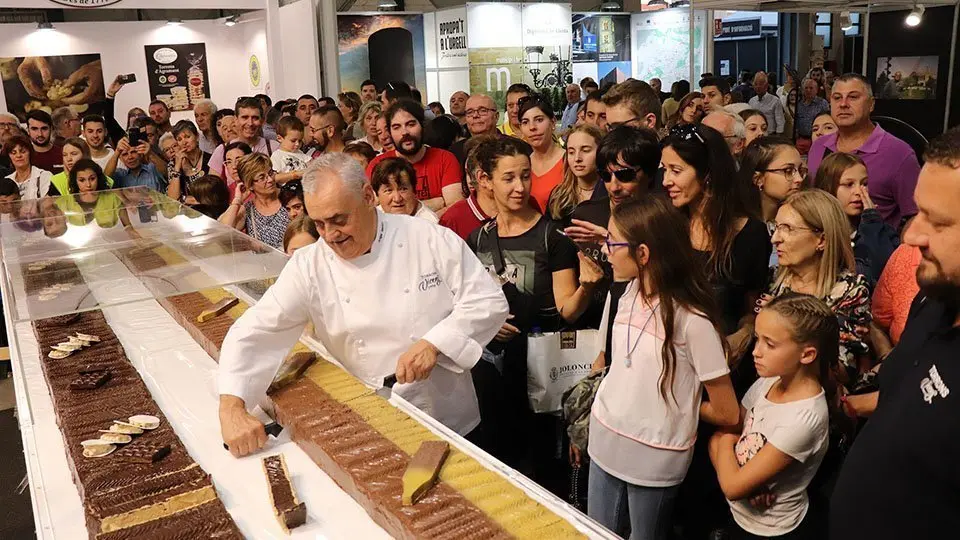 Torrons de Vicens i el seu espectacular tall del torró