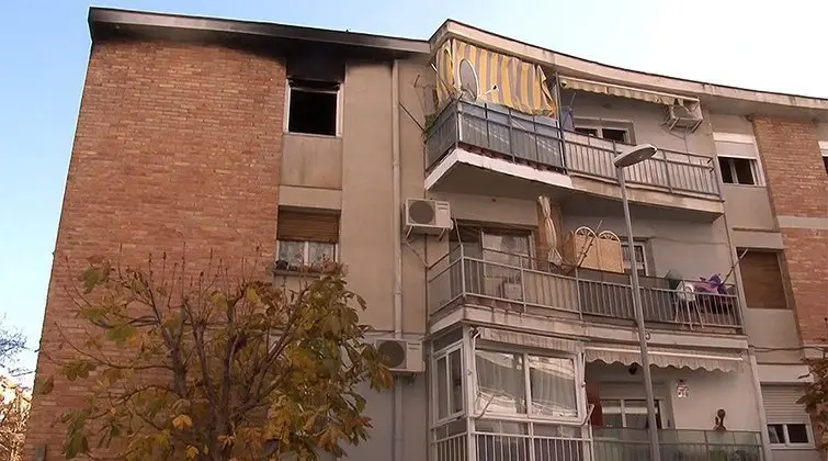 Habitatge dels blocs Jaume d&#39;Urgell de Mollerussa que es va incendiar