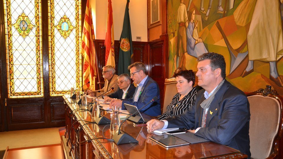 El president de la Diputació de Lleida Joan Talarn i l&#39;equip de govern en el pressupost del 2020