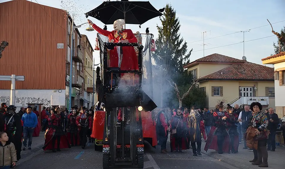 Carnestoltes Mollerussa 4