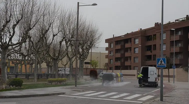 Desinfecció dels carrers de Mollerussaa