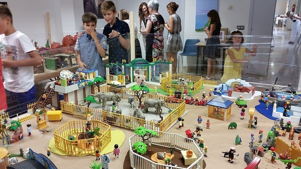 Exposició de diorames de Playmobil al Palau d'Anglesola 1