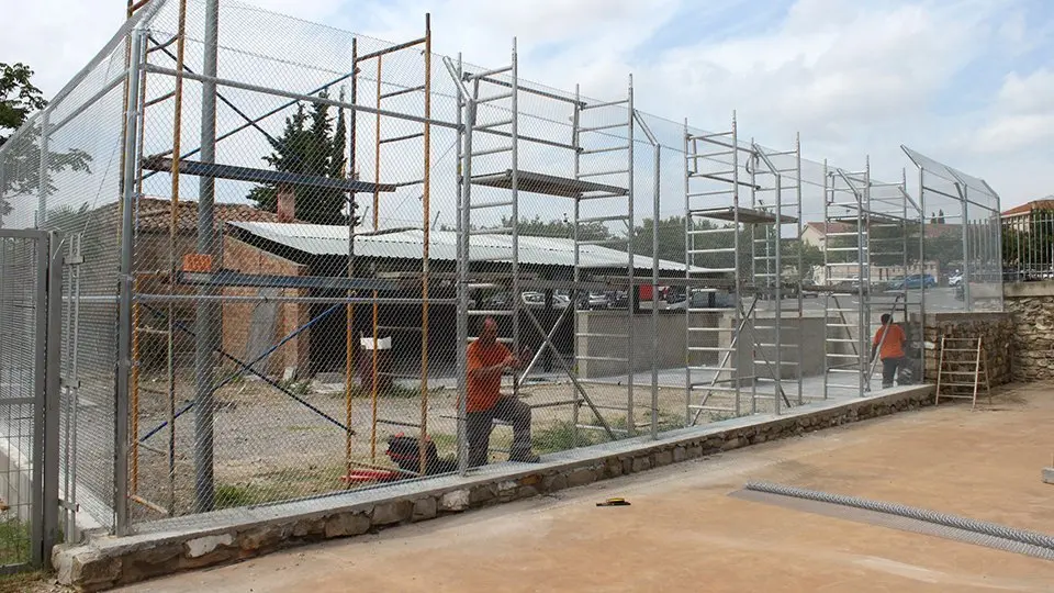 Treballs de la Brigada Municipal a la futura gatera de Tàrrega